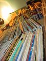 Record room cleanliness (one column, low view, flash)